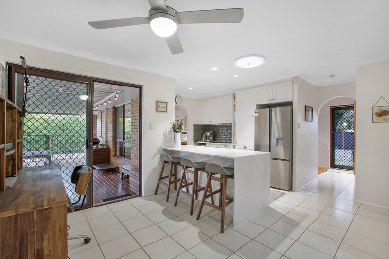 Photo - 21 Regatta Boulevard, Wurtulla QLD 4575 - Image 5