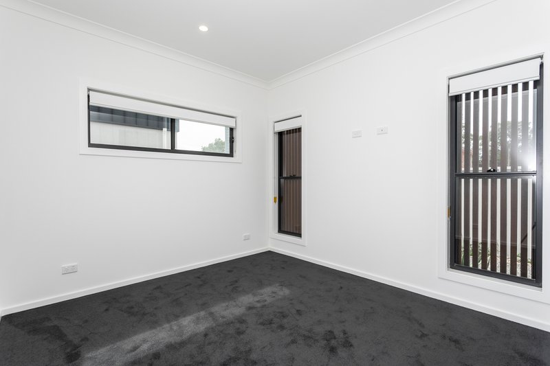 Photo - 2/1 Reid Street, Oak Flats NSW 2529 - Image 4