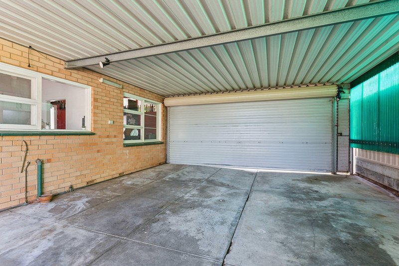 Photo - 21 Rialto Avenue, Para Hills SA 5096 - Image 14