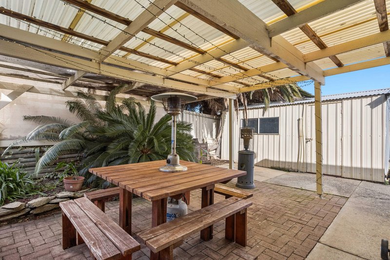 Photo - 21 Rialto Avenue, Para Hills SA 5096 - Image 16