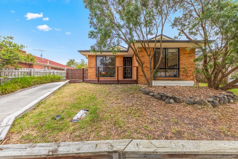 Photo - 21 Riviera Drive, Pakenham VIC 3810 - Image 2