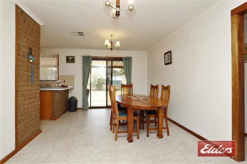 Photo - 21 Robinson Road, Willaston SA 5118 - Image 5