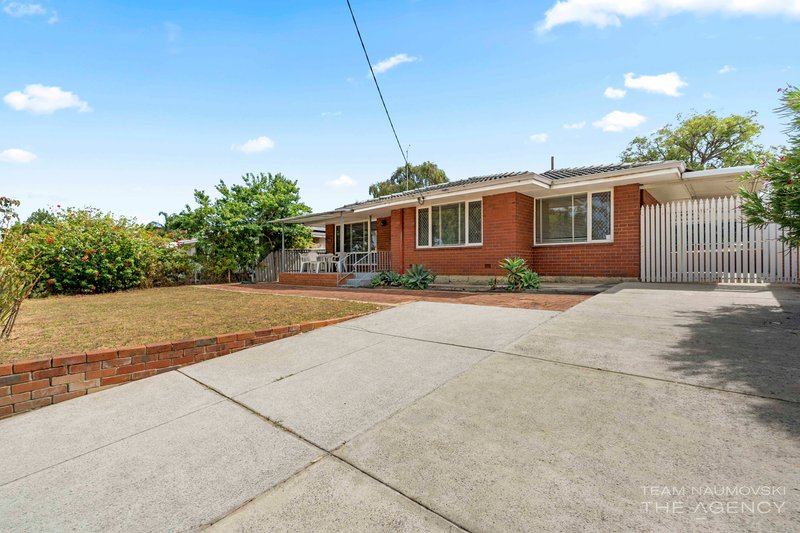 Photo - 21 Rochester Circle, Balga WA 6061 - Image 4