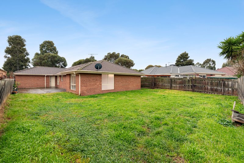 Photo - 21 Rolain Avenue, South Morang VIC 3752 - Image 14