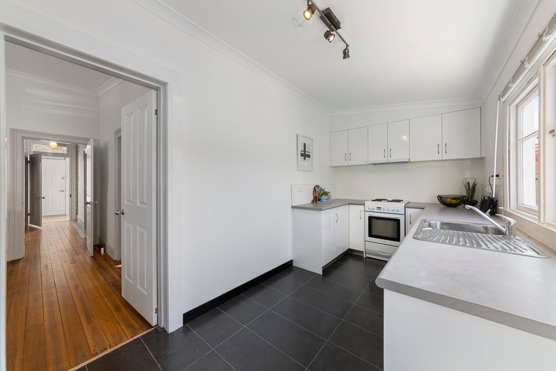 Photo - 21 Roope Street, New Town TAS 7008 - Image 3