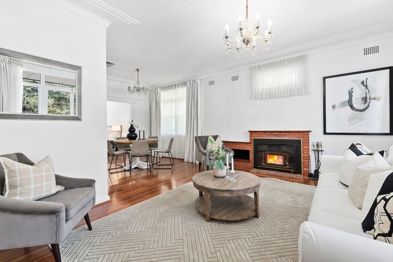 Photo - 21 Roslyn Street, Lane Cove NSW 2066 - Image 3