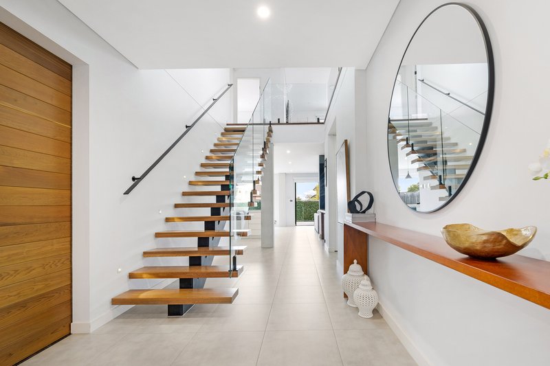 Photo - 21 Rowe Drive, Potts Hill NSW 2143 - Image 5