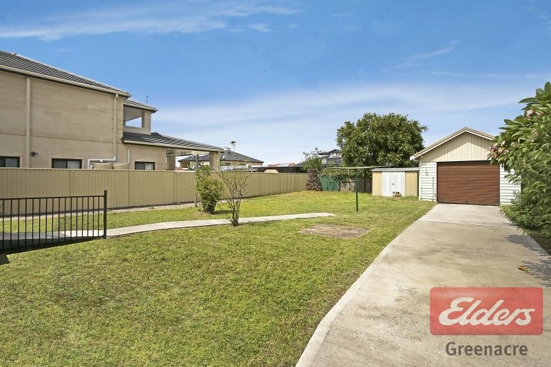 Photo - 21 Russell Street, Greenacre NSW 2190 - Image 2