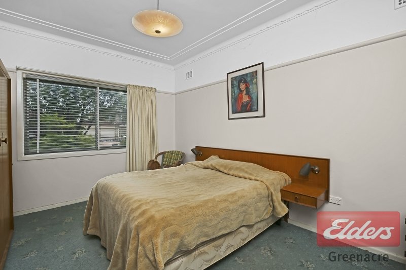 Photo - 21 Russell Street, Greenacre NSW 2190 - Image 5