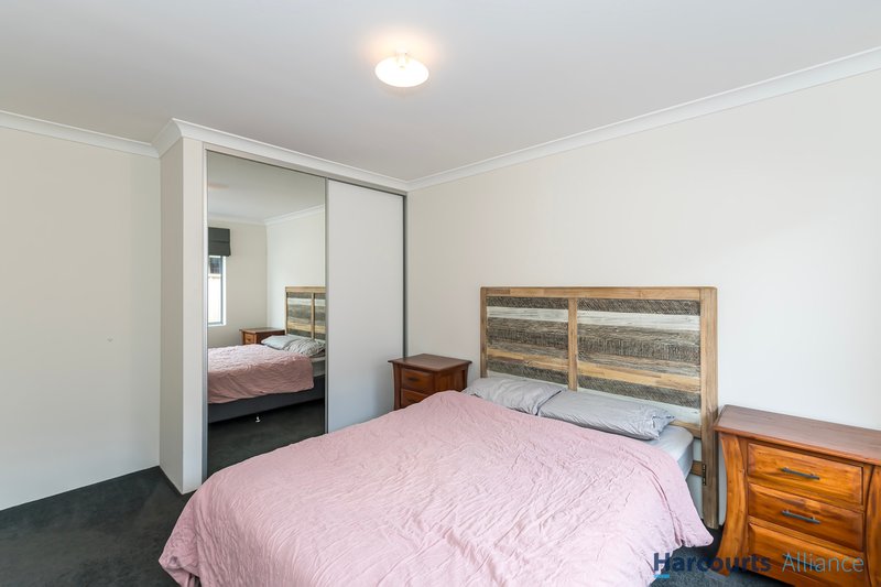Photo - 21 Sabro Lane, Caversham WA 6055 - Image 15