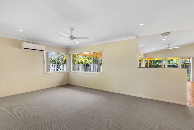 Photo - 21 Saint Stephens Drive, Upper Coomera QLD 4209 - Image 3