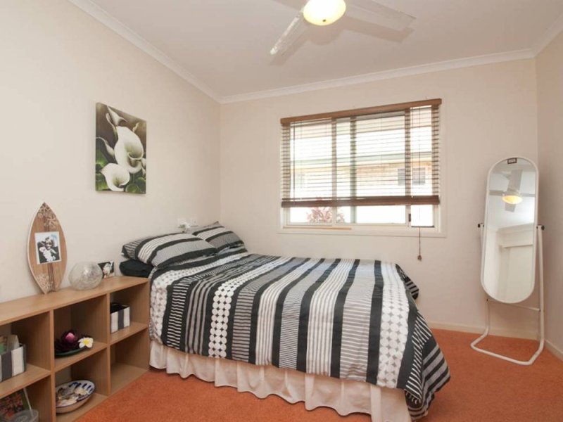 Photo - 21 Samson Circuit, Caloundra West QLD 4551 - Image 6