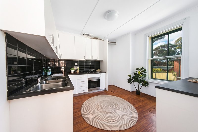 Photo - 21 Samuel Street, Tempe NSW 2044 - Image 3