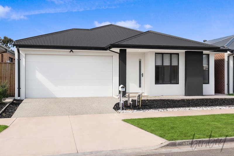 Photo - 21 Sandon Crescent, Donnybrook VIC 3064 - Image 2