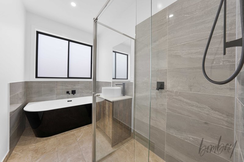 Photo - 21 Sandon Crescent, Donnybrook VIC 3064 - Image 13