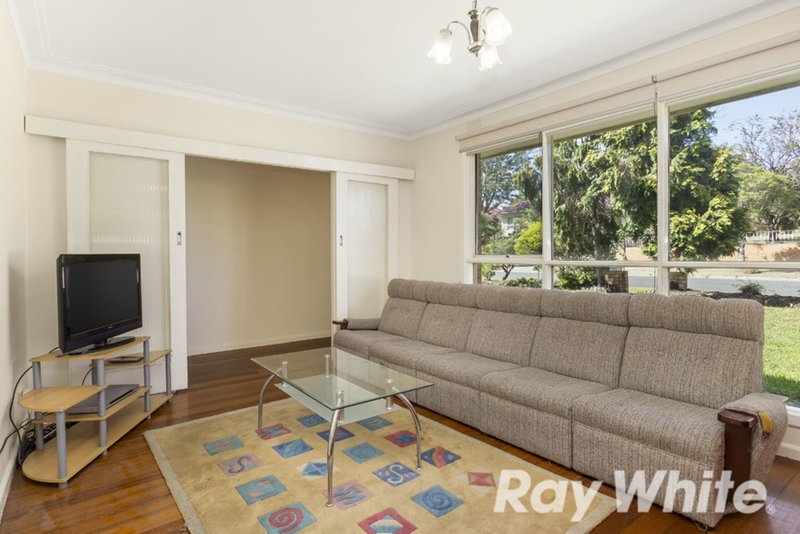 Photo - 21 Sartori Street, Burwood East VIC 3151 - Image 2