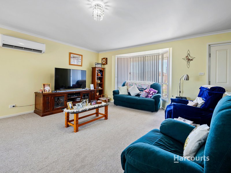 Photo - 21 Seabreeze Avenue, Sulphur Creek TAS 7316 - Image 5