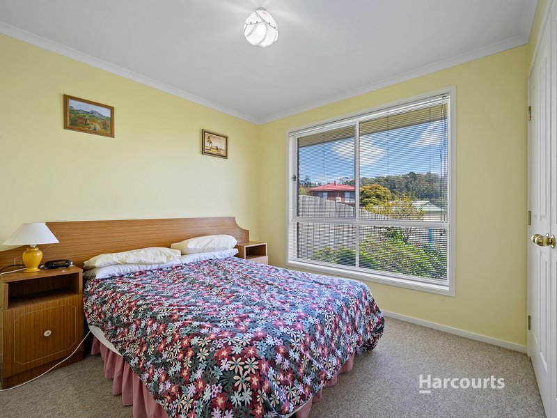 Photo - 21 Seabreeze Avenue, Sulphur Creek TAS 7316 - Image 10