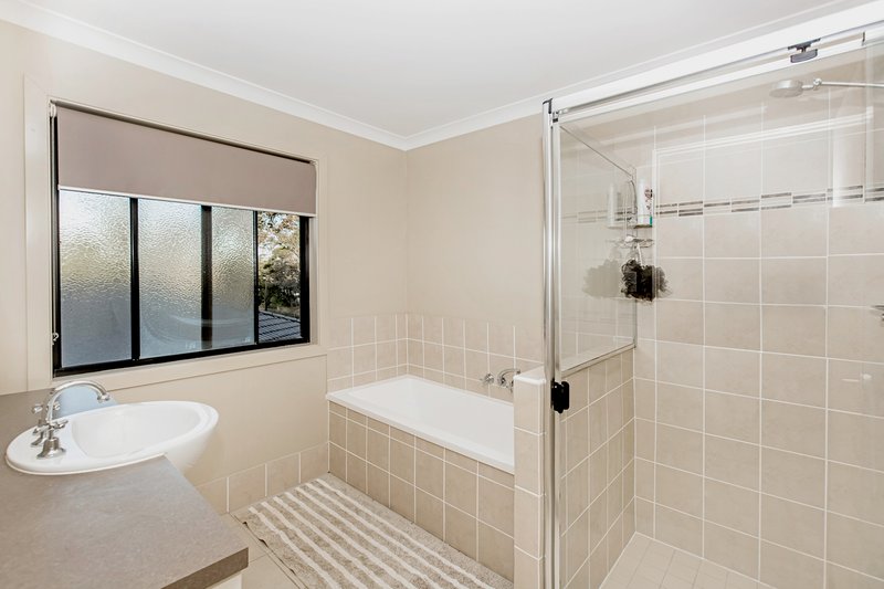 Photo - 21 Seagreen Drive, Coomera QLD 4209 - Image 16