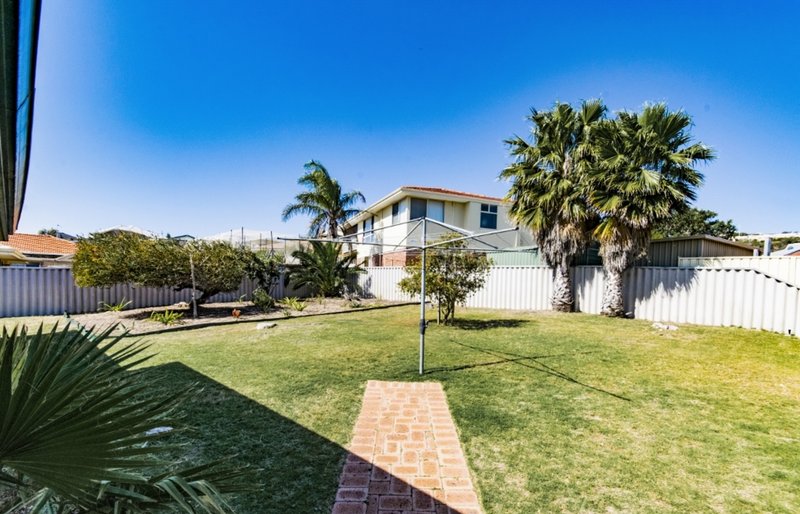 Photo - 21 Seaview Blvd , Wandina WA 6530 - Image 12