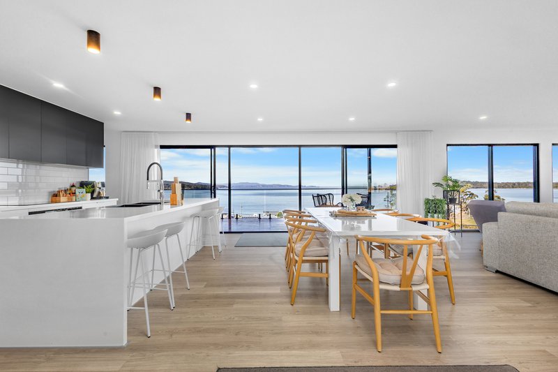 Photo - 21 Seaview Street, Southport TAS 7109 - Image 2