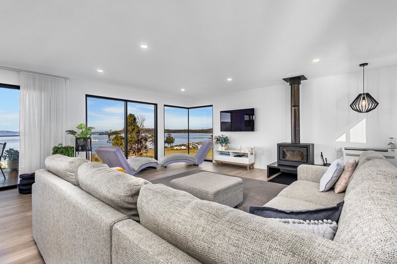 Photo - 21 Seaview Street, Southport TAS 7109 - Image 4
