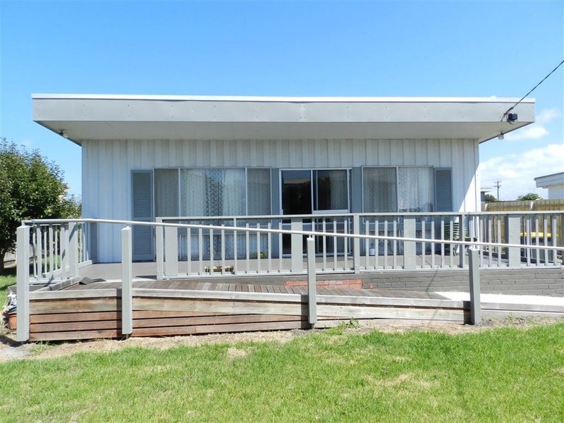 21 Seaward Street, Mcloughlins Beach VIC 3874