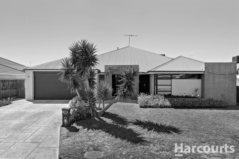 21 Senecio Way, Halls Head WA 6210