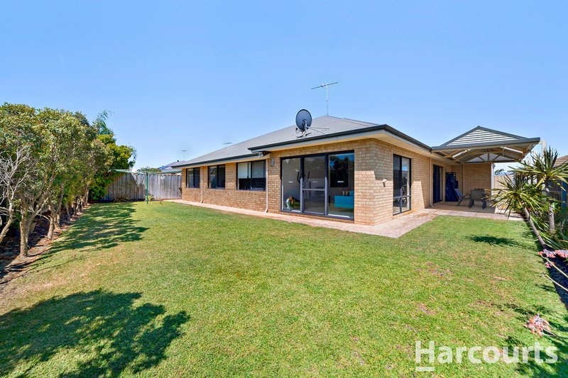 Photo - 21 Senecio Way, Halls Head WA 6210 - Image 11