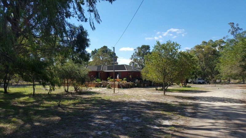 21 Shenton Road, Barragup WA 6209