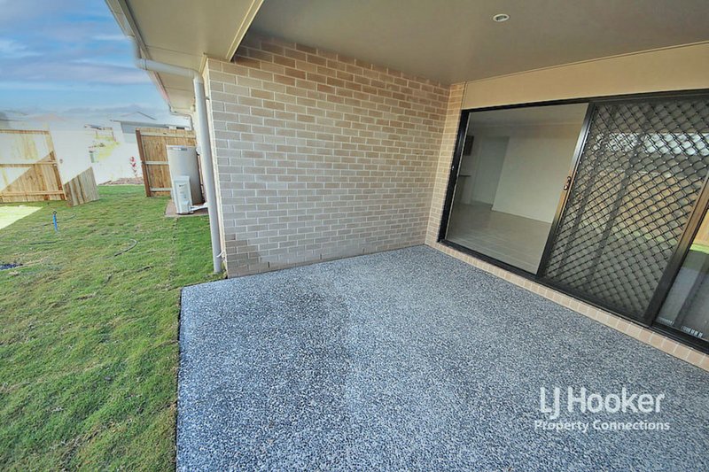 Photo - 21 Shepherdson Street, Dakabin QLD 4503 - Image 10