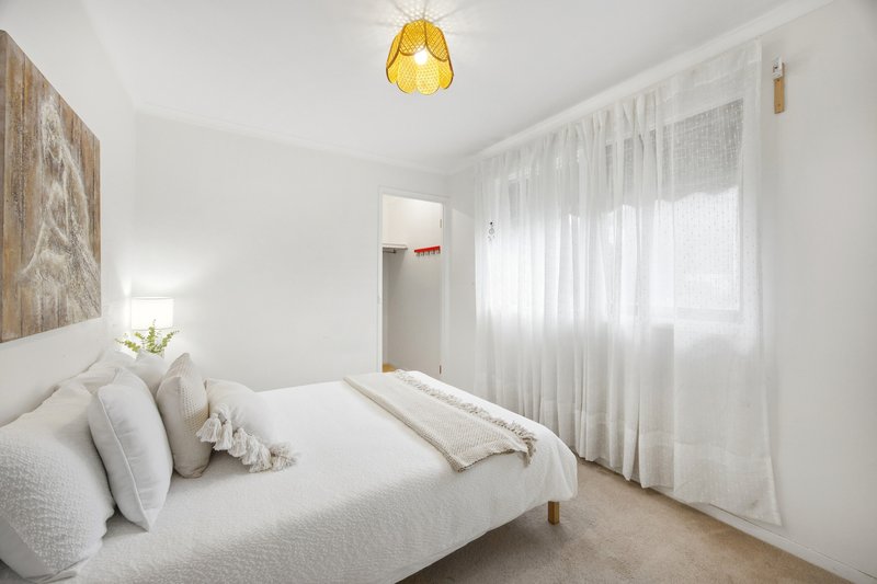 Photo - 21 Sheridan Avenue, Mooroolbark VIC 3138 - Image 10