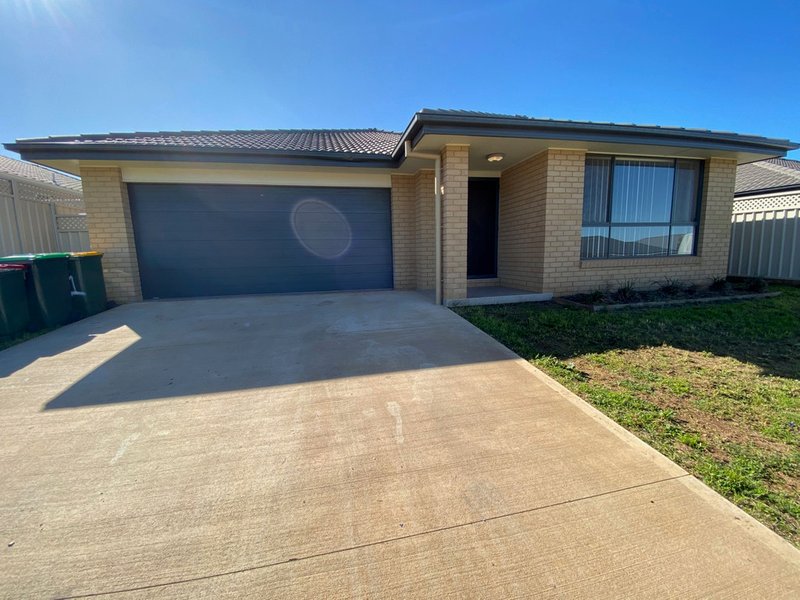 21 Sherrard Crescent, Dubbo NSW 2830