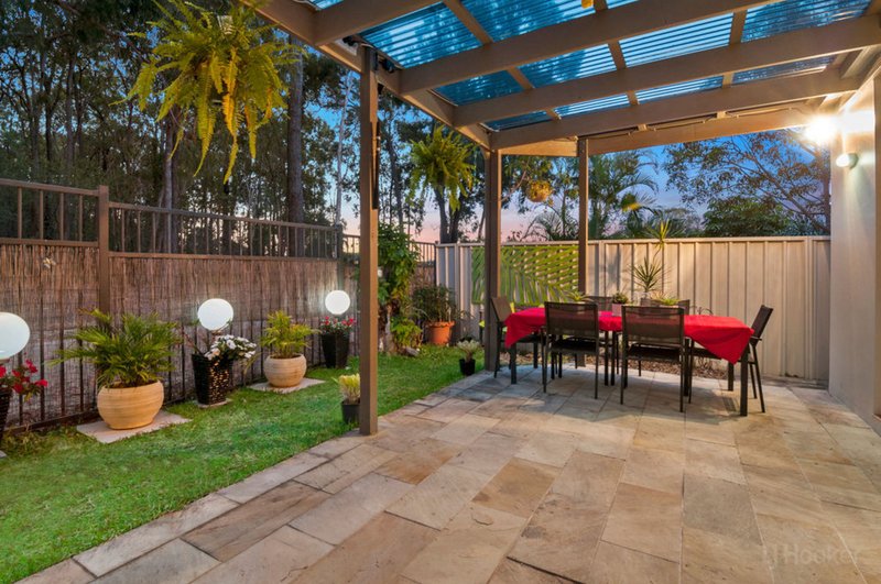 Photo - 21 Siena Place, Coombabah QLD 4216 - Image 4