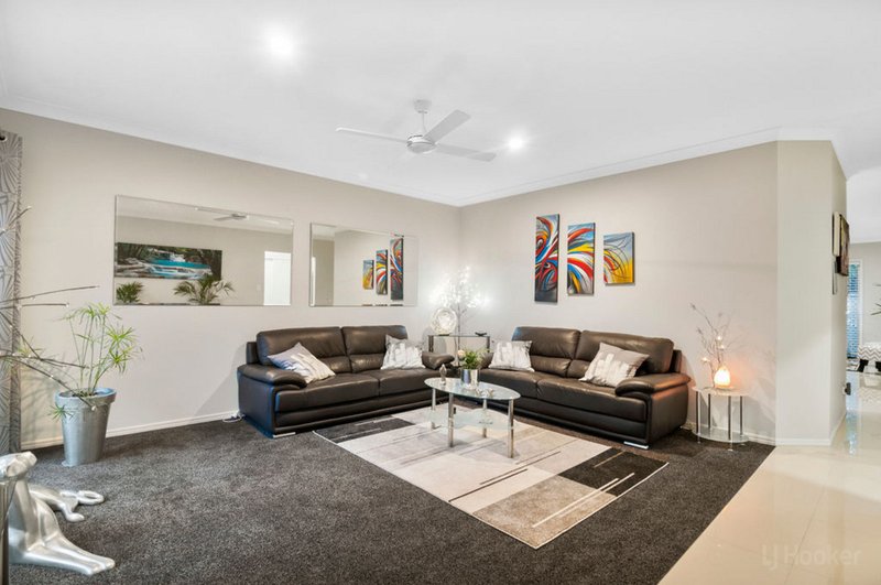 Photo - 21 Siena Place, Coombabah QLD 4216 - Image 6