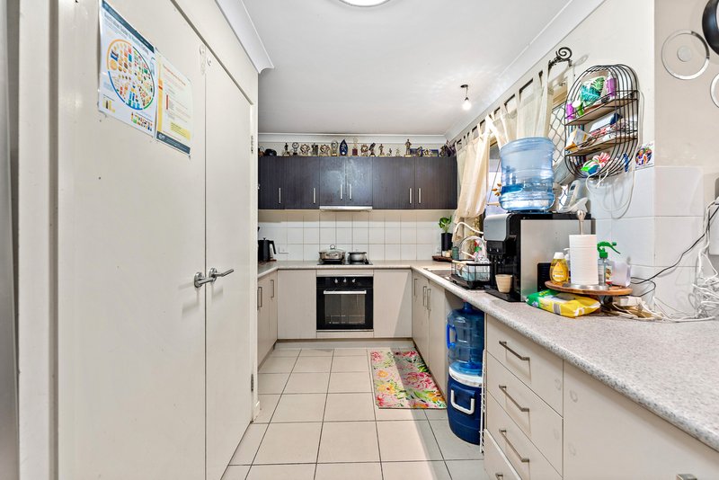 Photo - 21 Siffleet Street, Bellbird Park QLD 4300 - Image 2