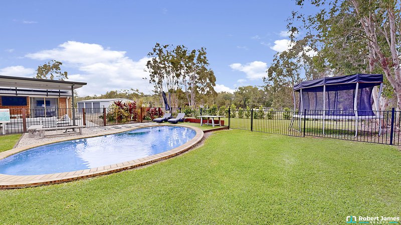 Photo - 21 Silverdale Court, Cooroibah QLD 4565 - Image 2