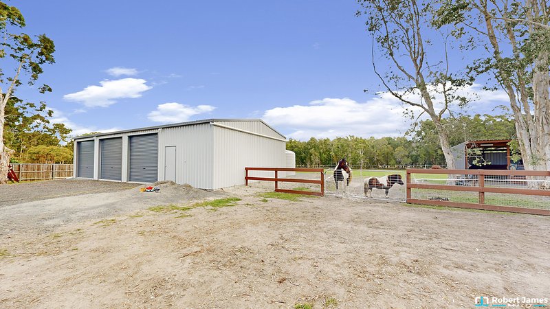 Photo - 21 Silverdale Court, Cooroibah QLD 4565 - Image 25