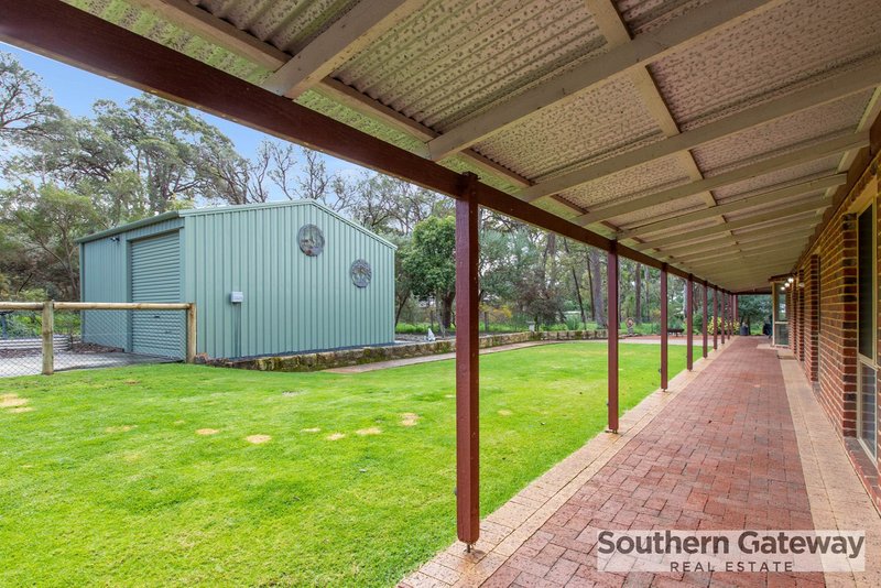 Photo - 21 Silversmith Street, Wellard WA 6170 - Image 4