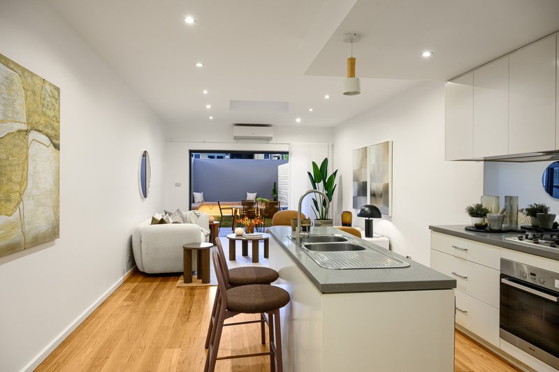 Photo - 21 Sloane Street, Newtown NSW 2042 - Image 2
