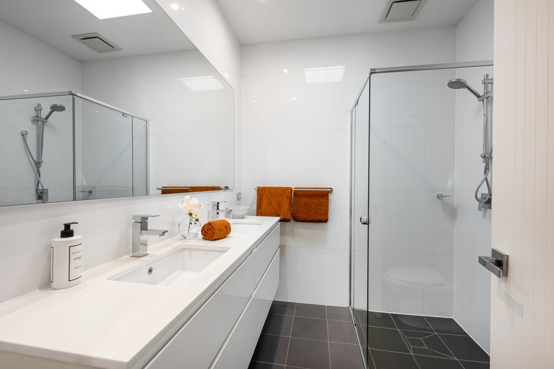 Photo - 21 Sloane Street, Newtown NSW 2042 - Image 15