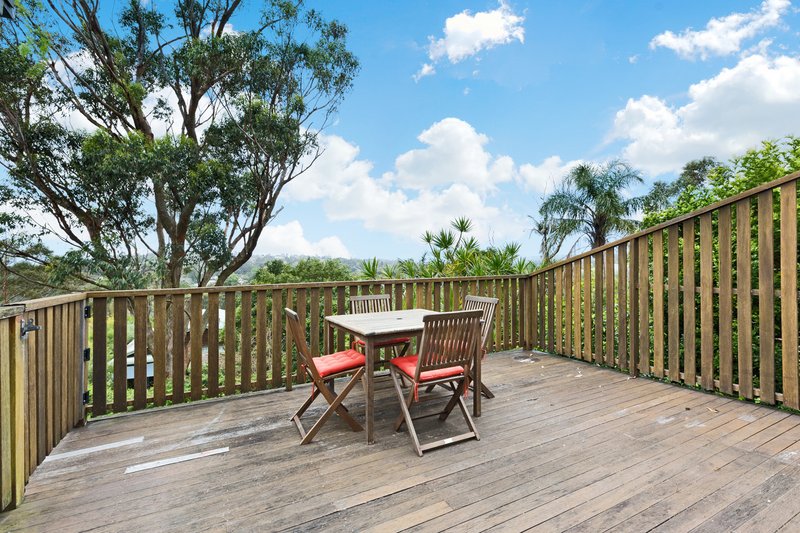 Photo - 21 Smith Avenue, Allambie Heights NSW 2100 - Image 4