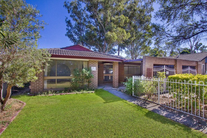 21 Snailham Crescent, South Windsor NSW 2756