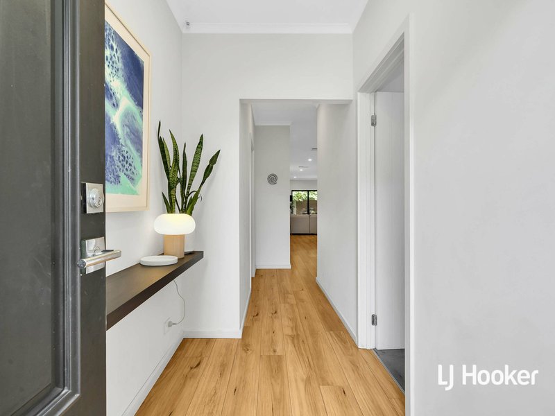 Photo - 21 Somerset Ave , Clearview SA 5085 - Image 4