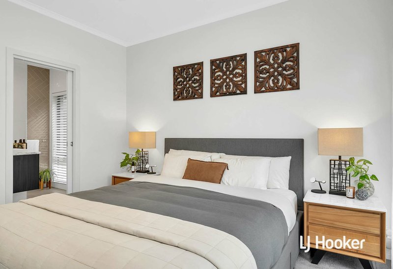 Photo - 21 Somerset Ave , Clearview SA 5085 - Image 7