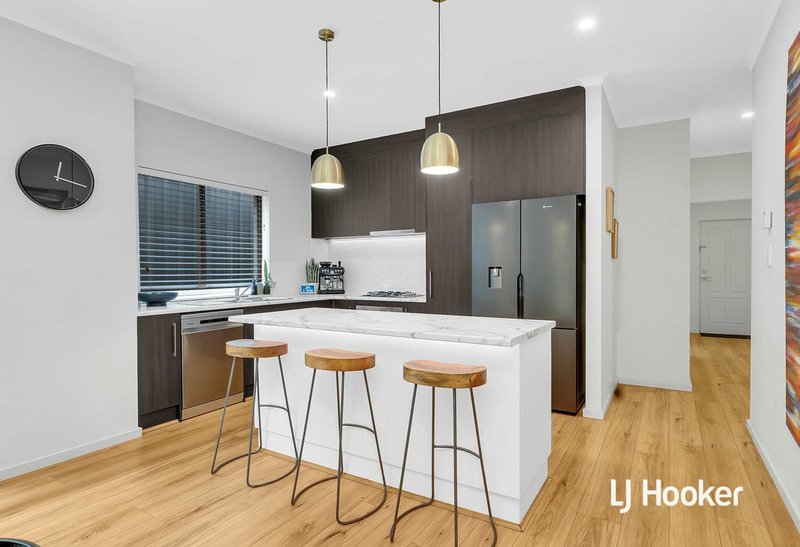 Photo - 21 Somerset Ave , Clearview SA 5085 - Image 9