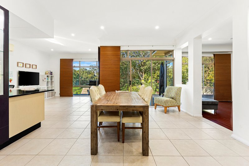 Photo - 21 Sorensen Drive, Figtree NSW 2525 - Image 6