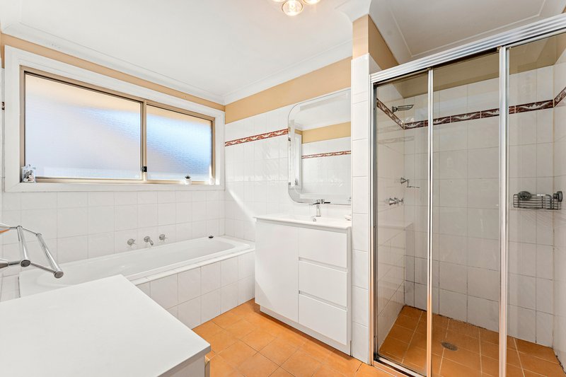 Photo - 21 Sorensen Drive, Figtree NSW 2525 - Image 9