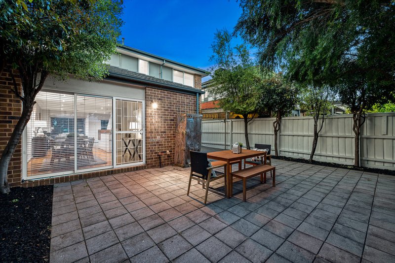 Photo - 21 Southampton Drive, Mulgrave VIC 3170 - Image 14