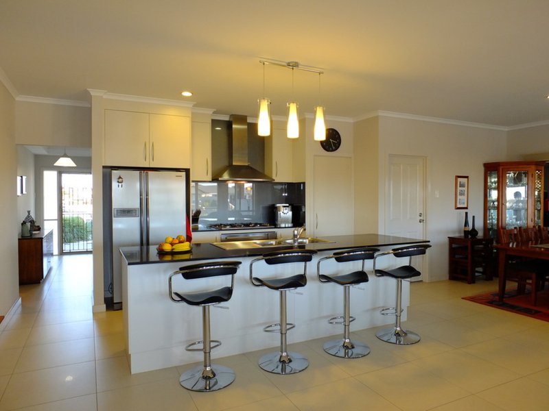 Photo - 21 Spinnaker Court, Wallaroo SA 5556 - Image 5